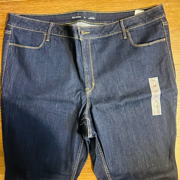 Old Navy Plus Size Women’s Dark Blue Wash Straight Jeans Size 24 - Picture 3 of 5